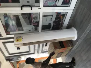 TCL Air Conditioner Which Works at High Temperature (2.5)