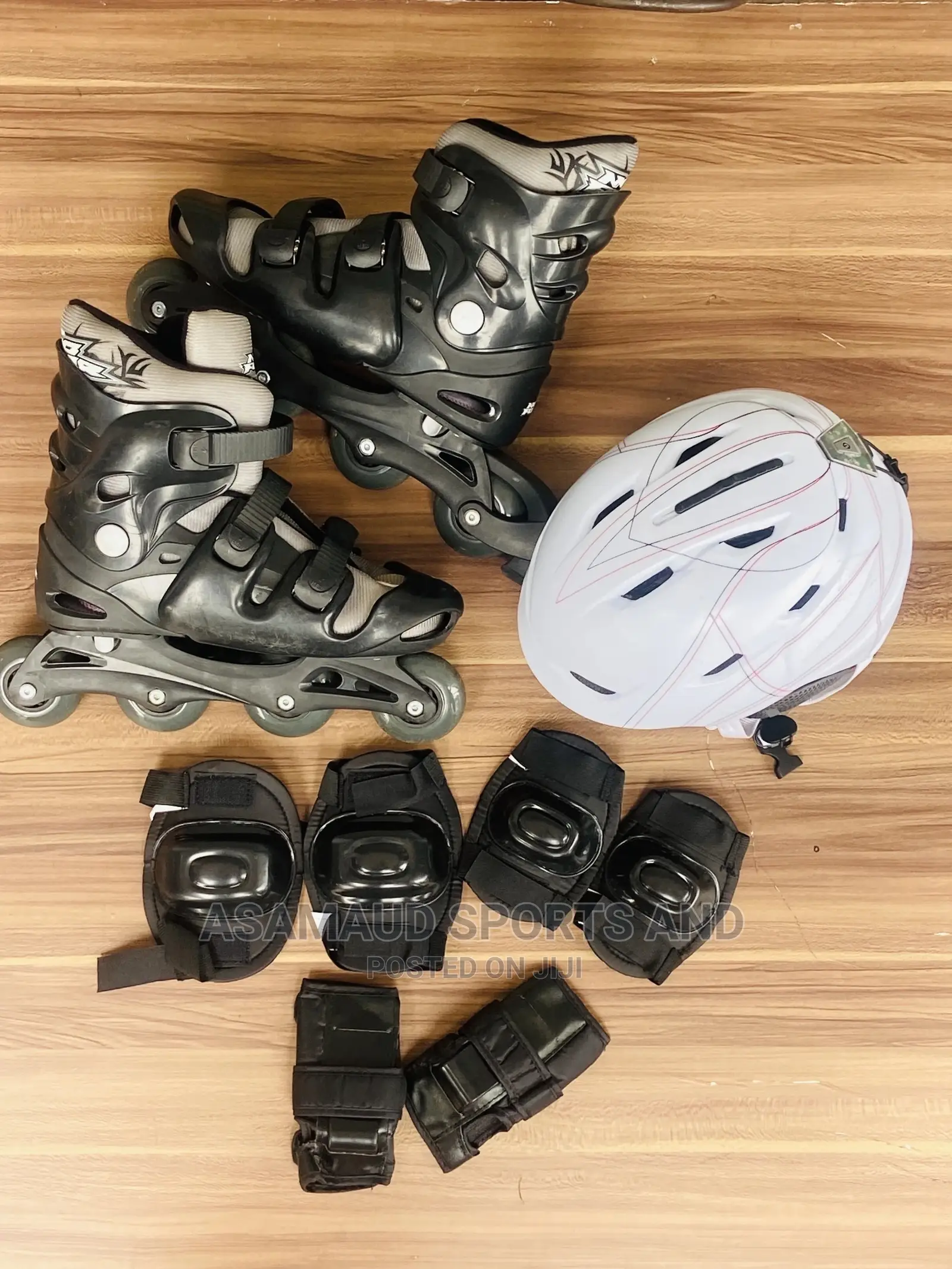 Original Set of Skating Gears at Cool Price