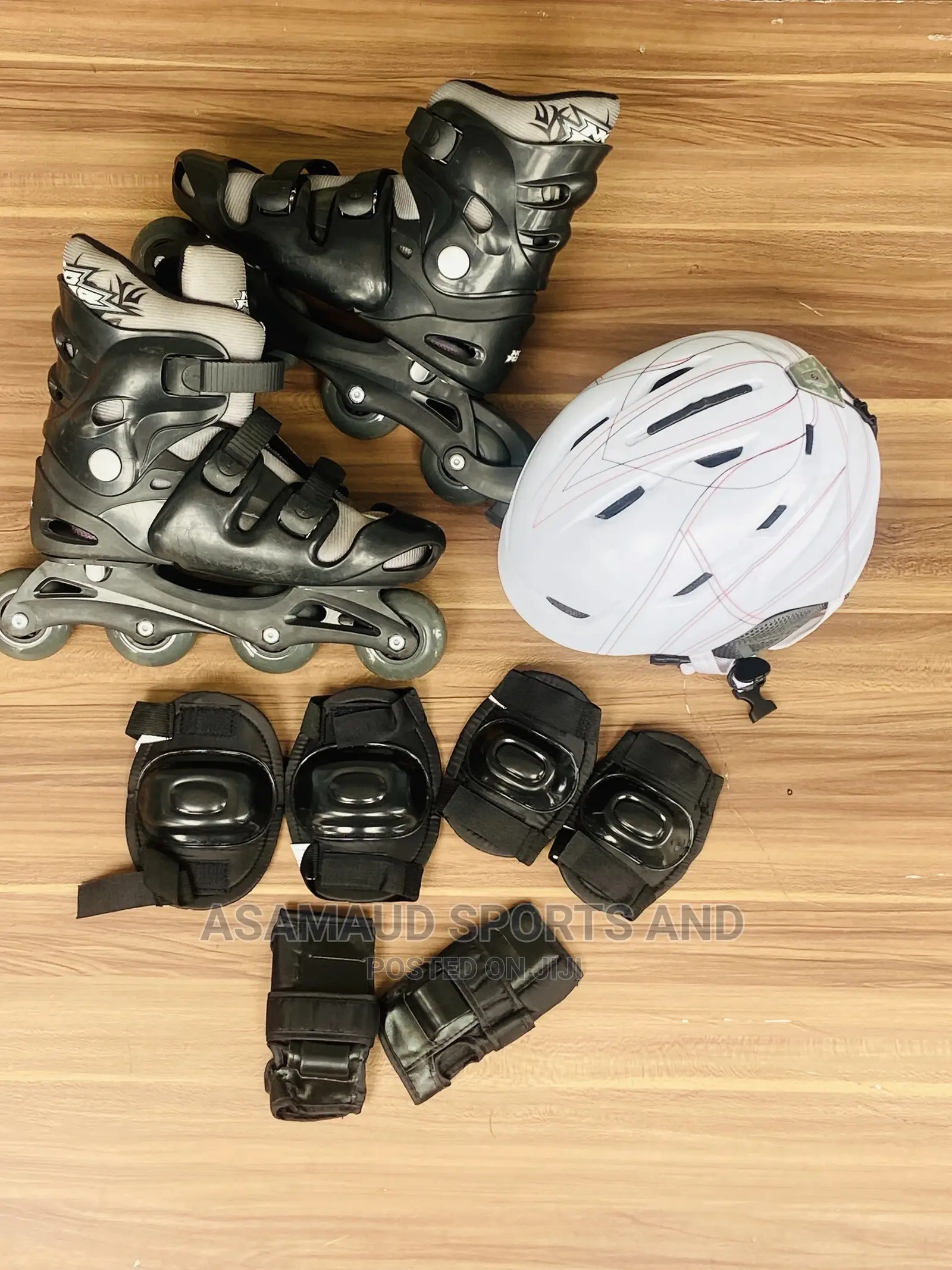Original Set of Skating Gears at Cool Price