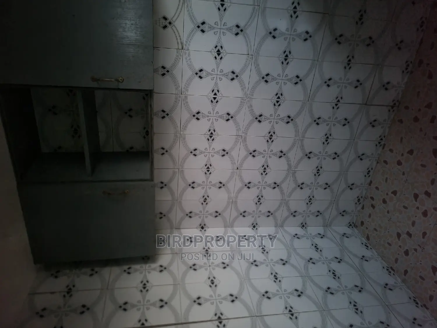 1bdrm Apartment in Birdproperty, Adjiriganor for rent