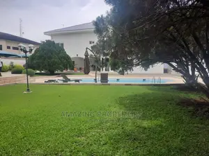 4bdrm House in 4Bedrooms With, Airport Residential Area for Rent