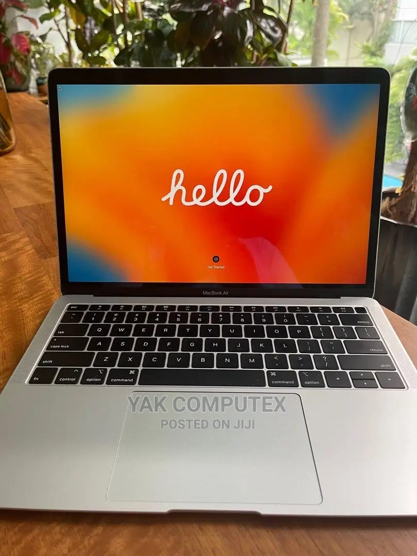 Laptop Apple MacBook Air 2018 16GB Intel Core i5 SSD 250GB