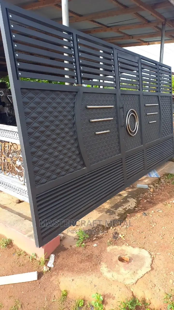 Strong Galvanized Steel Metal Gate for Sale