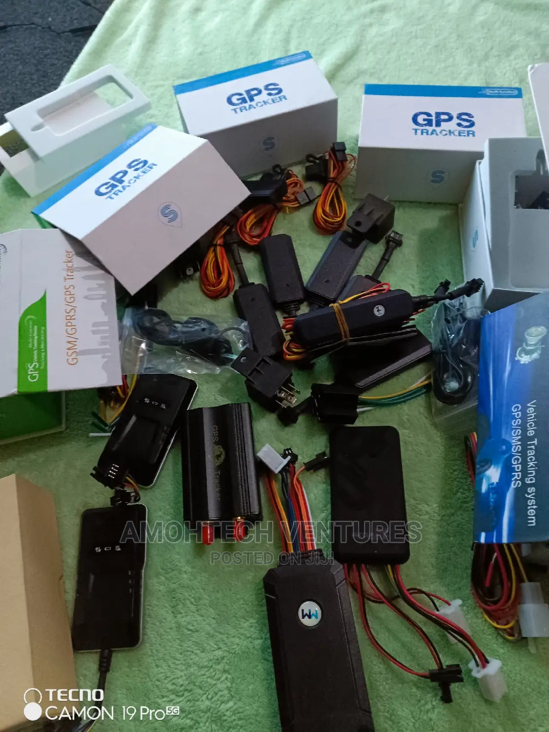 Tracker For All Vehicle Se