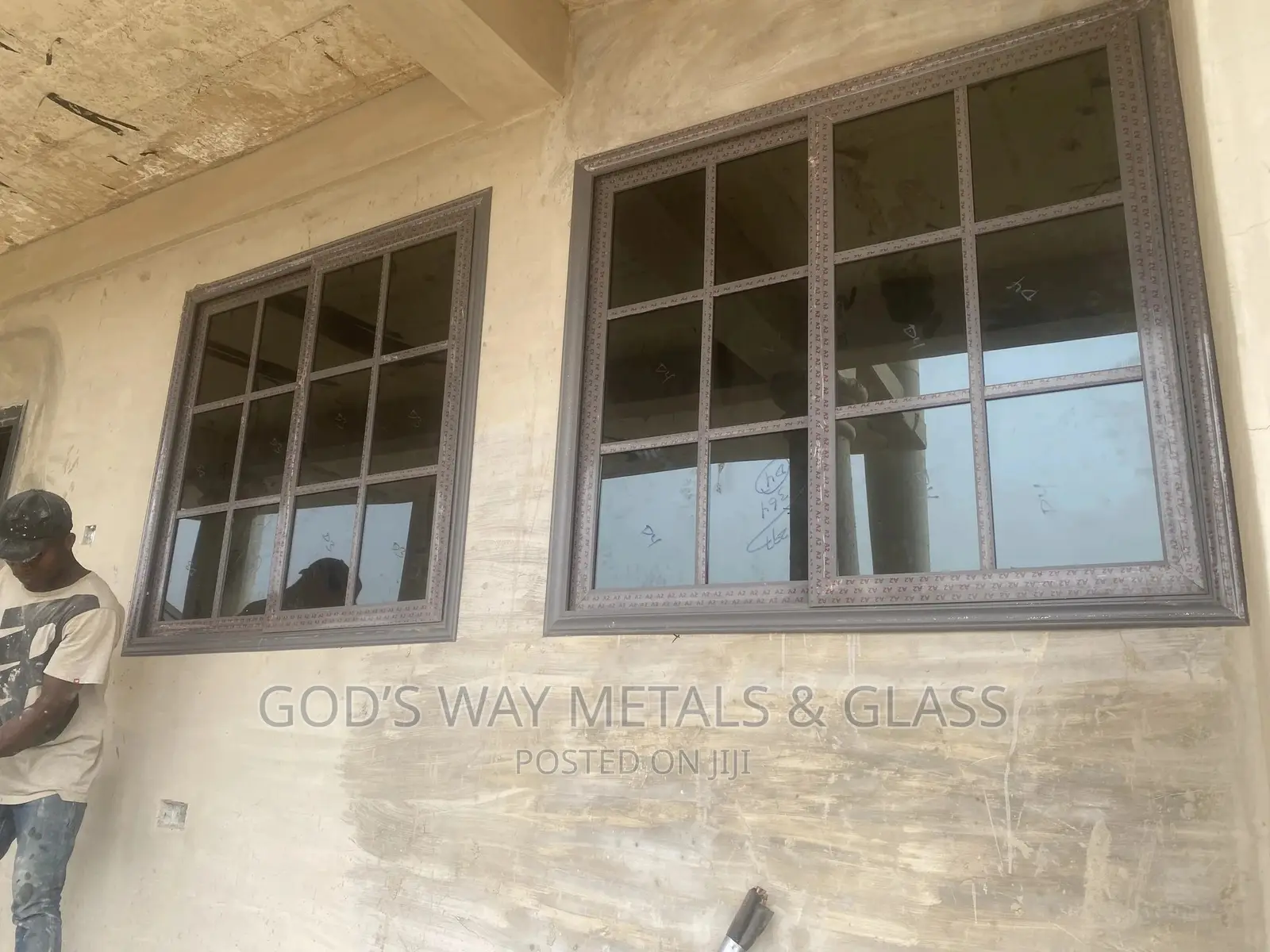 Top Glass Windows Alu and Glass Sliding Windows