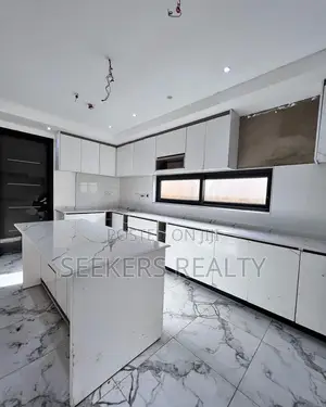 4bdrm House in Seekers Realty, East Legon for Sale
