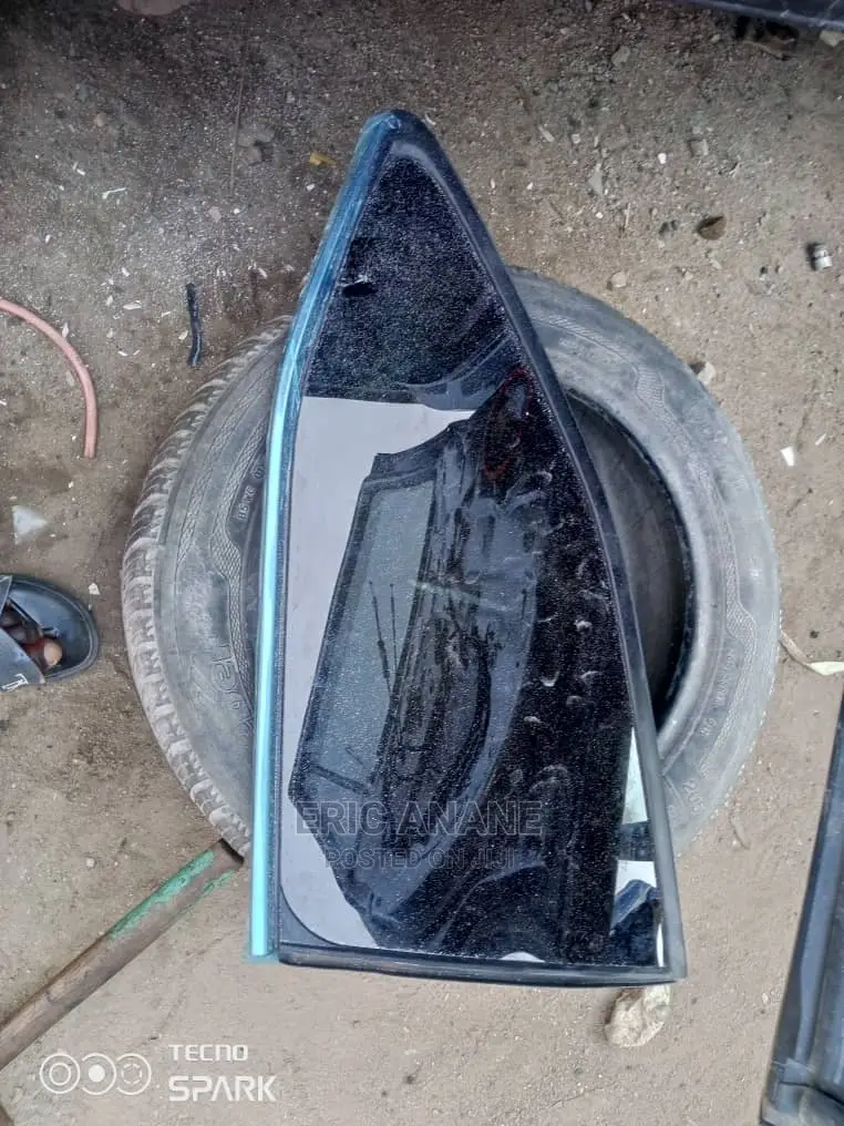 2015 - 2019 Toyota Highlander Body Vent