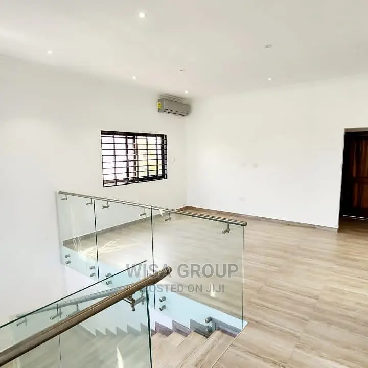 4bdrm Apartment in Accra Metropolitan for Rent