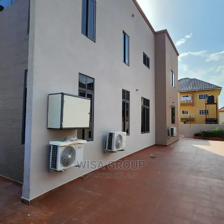 4bdrm Apartment in Accra Metropolitan for Rent