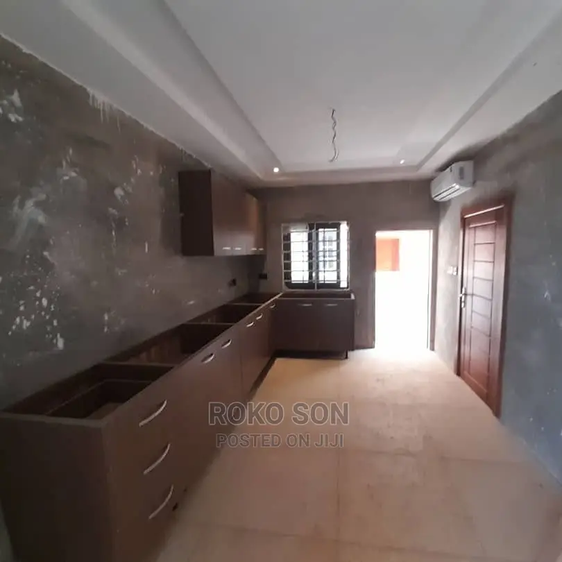 4bdrm Duplex in Dr Roko, Trade Fair for rent