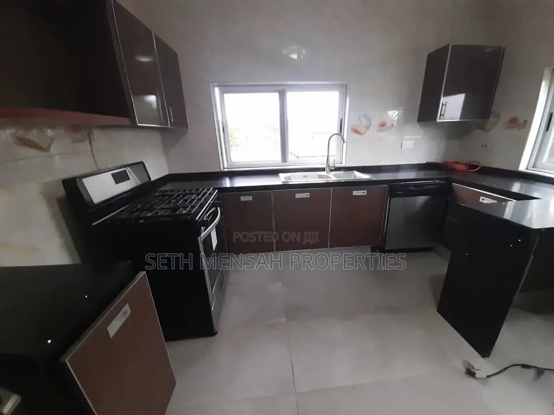 Furnished 3bdrm Apartment in East Legon for Rent