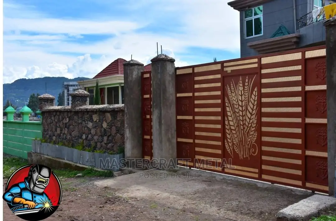 Beautiful Sliding Gate