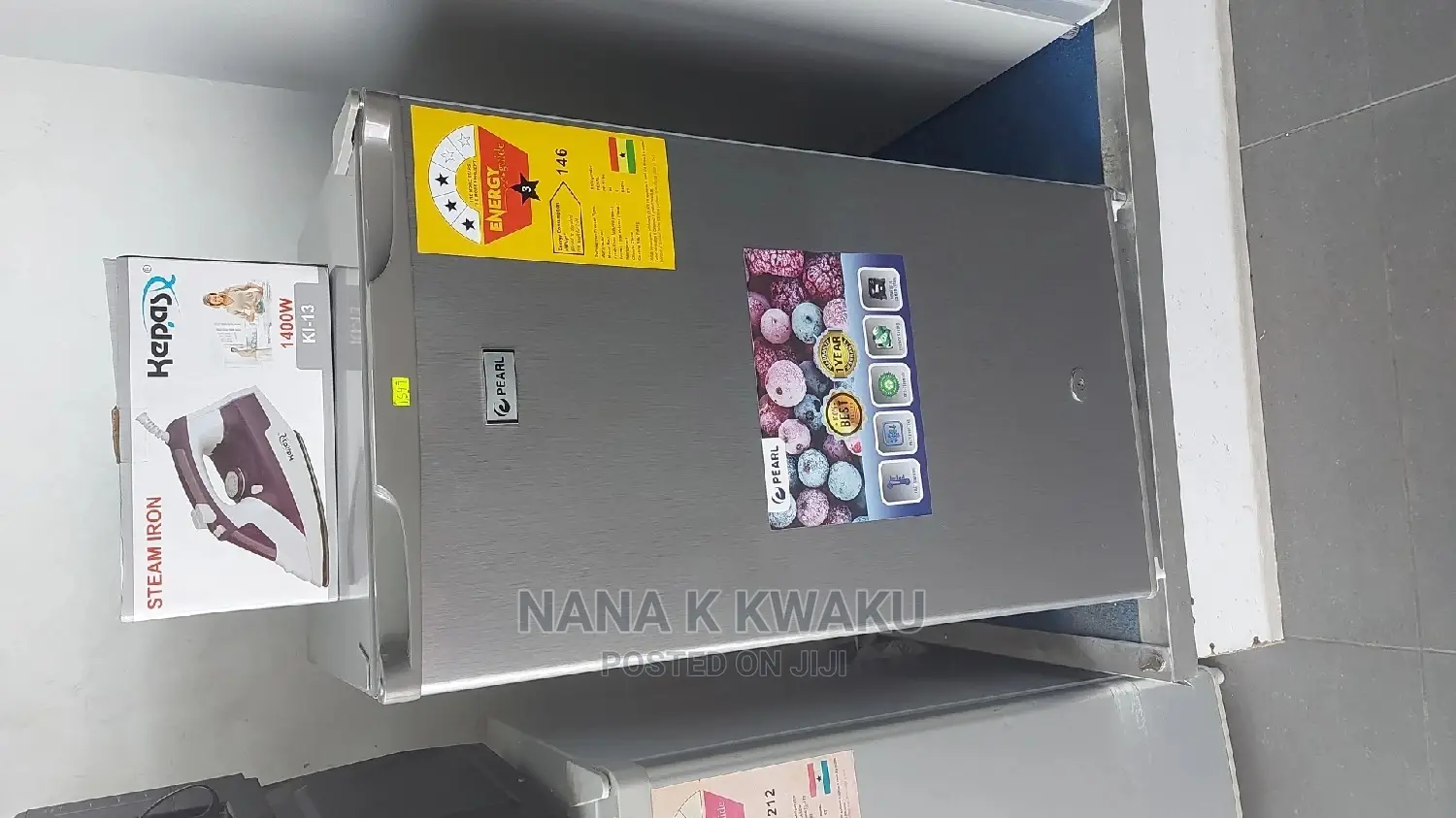 New_pearl Pf111 Single Door Fridge