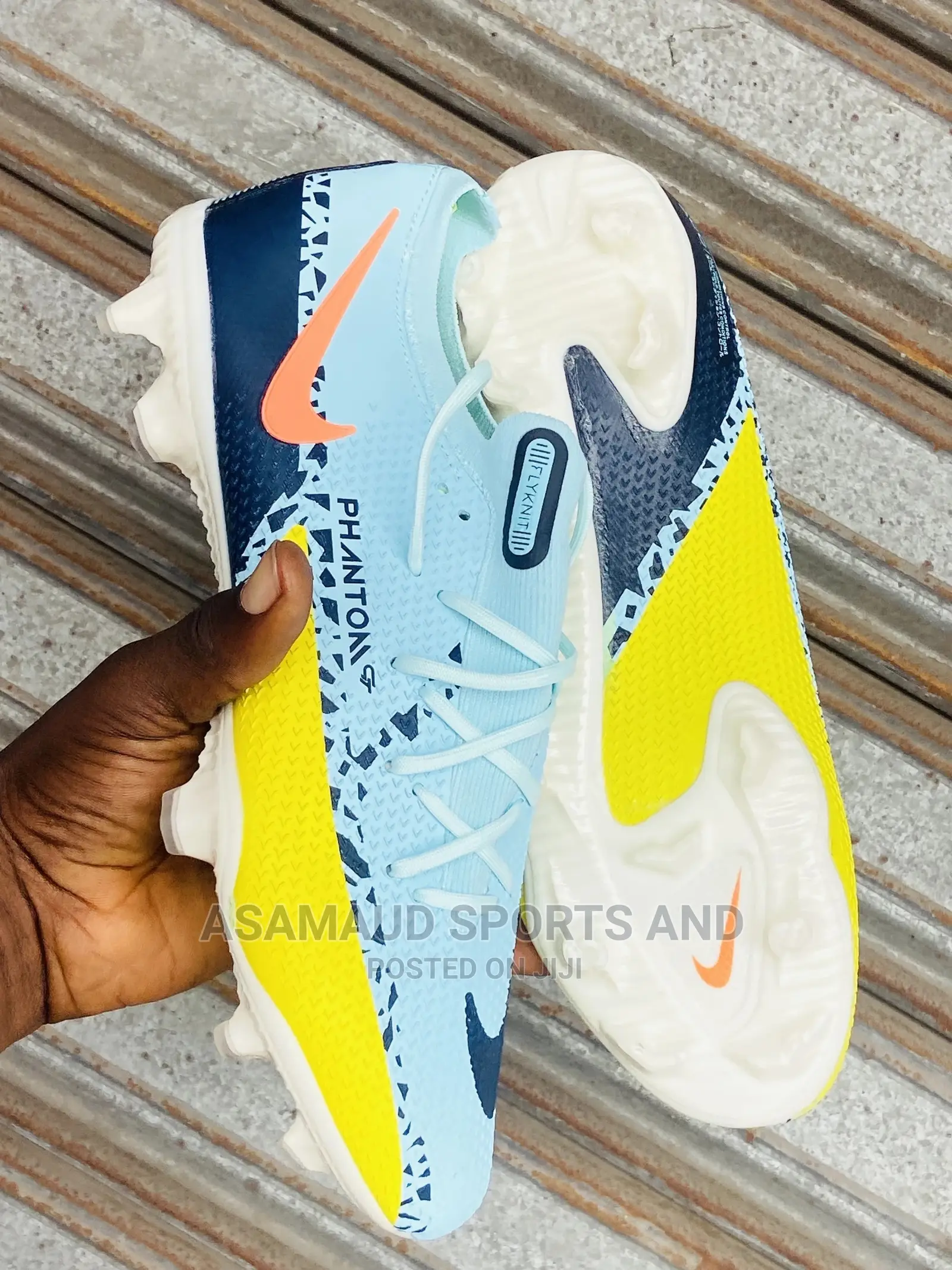 Football Boot At Cool Price