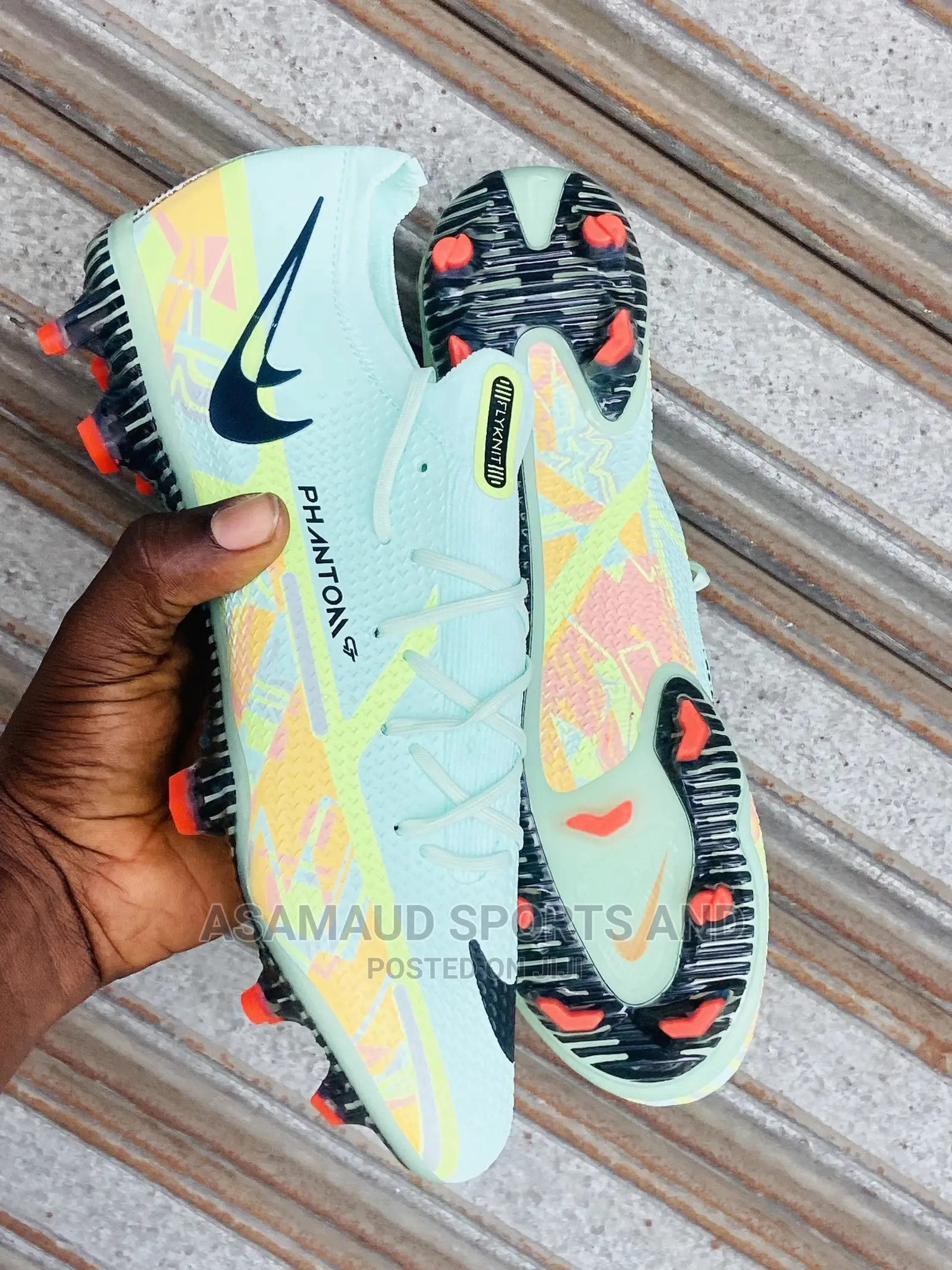 Football Boot At Cool Price