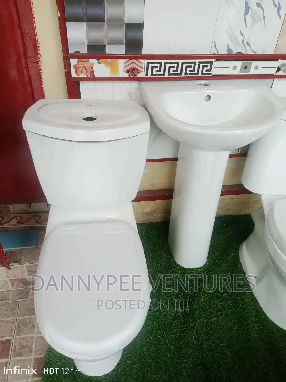 Wc Washhand Basin and Sinks