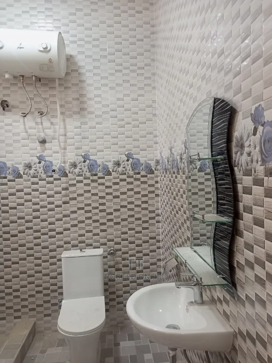 2bdrm Apartment in Teshie Greda Estate for Rent