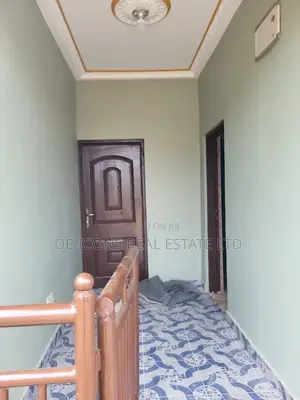 1bdrm Duplex in De-Icons Real Estate, Awutu Senya East Municipal