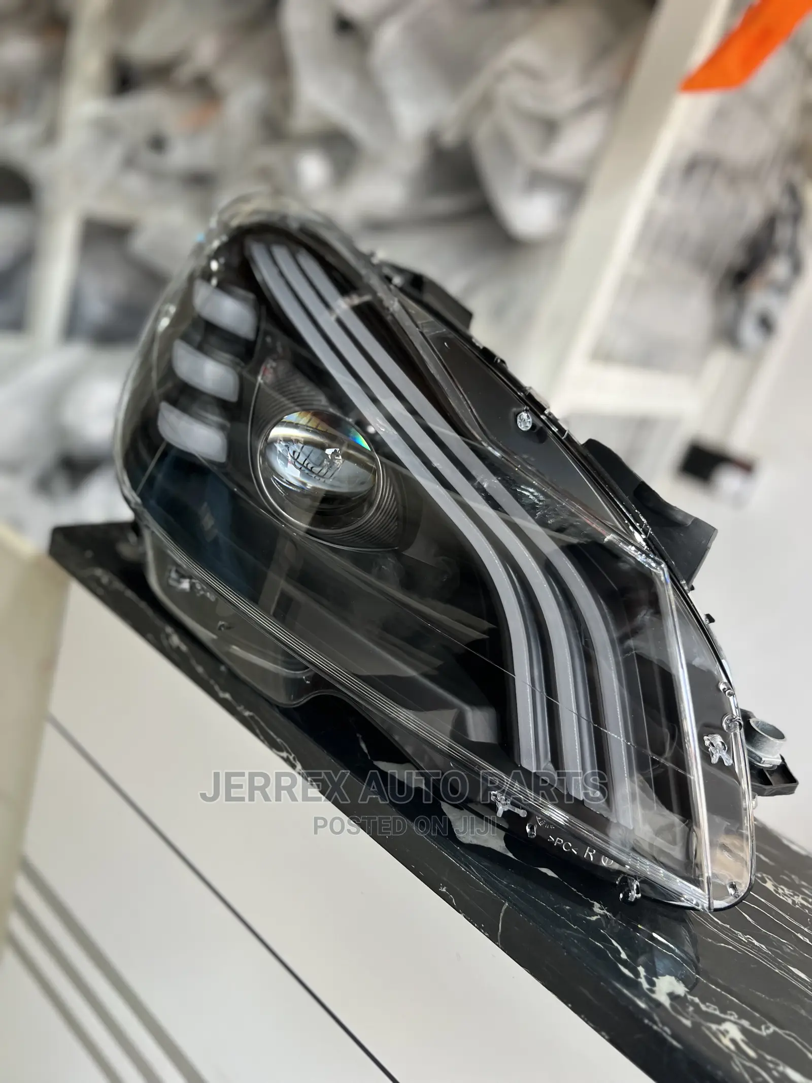 Mercedes Benz C250 (W204) Headlight Maybach Spec