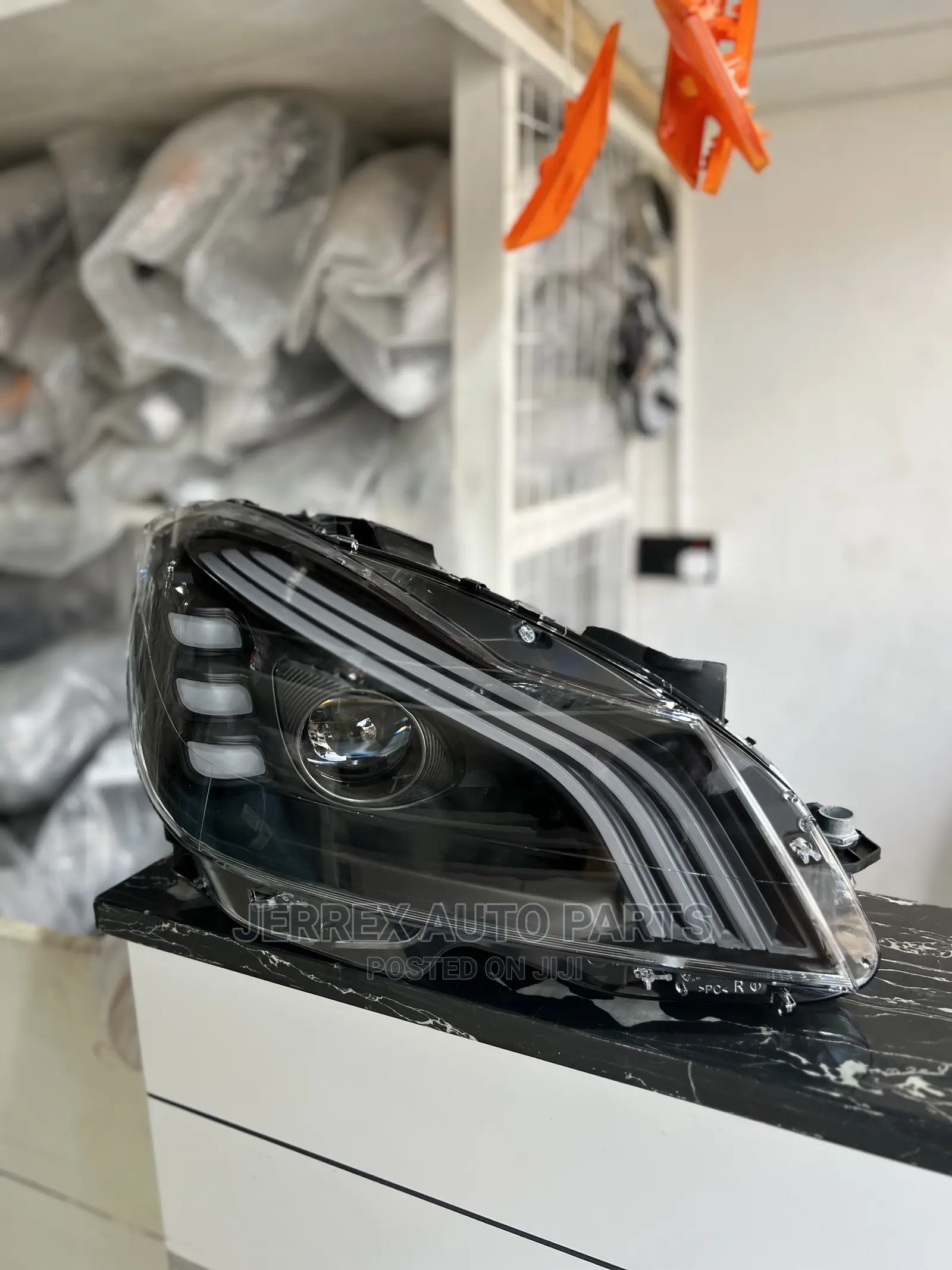 Mercedes Benz C250 (W204) Headlight Maybach Spec