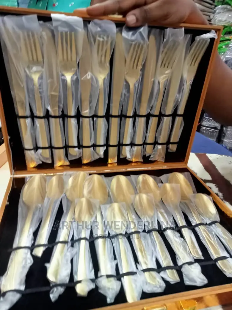 Purely Gold Cutlery Set 24 Pieces.Quality