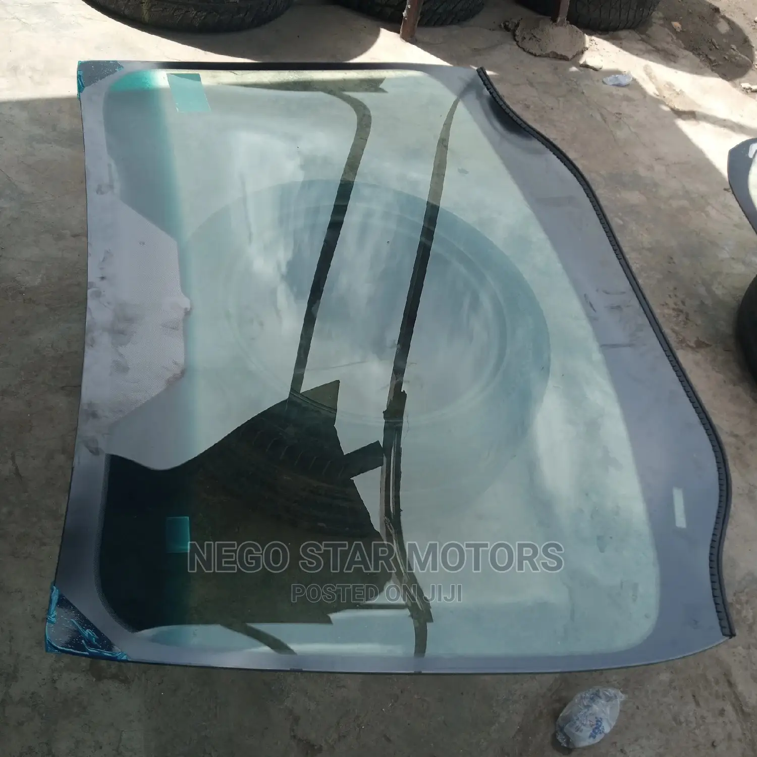 Ford Focus 2013 Front Windscreen