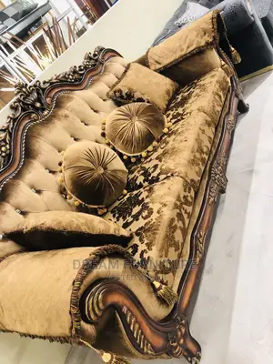 Royal Sofa Set