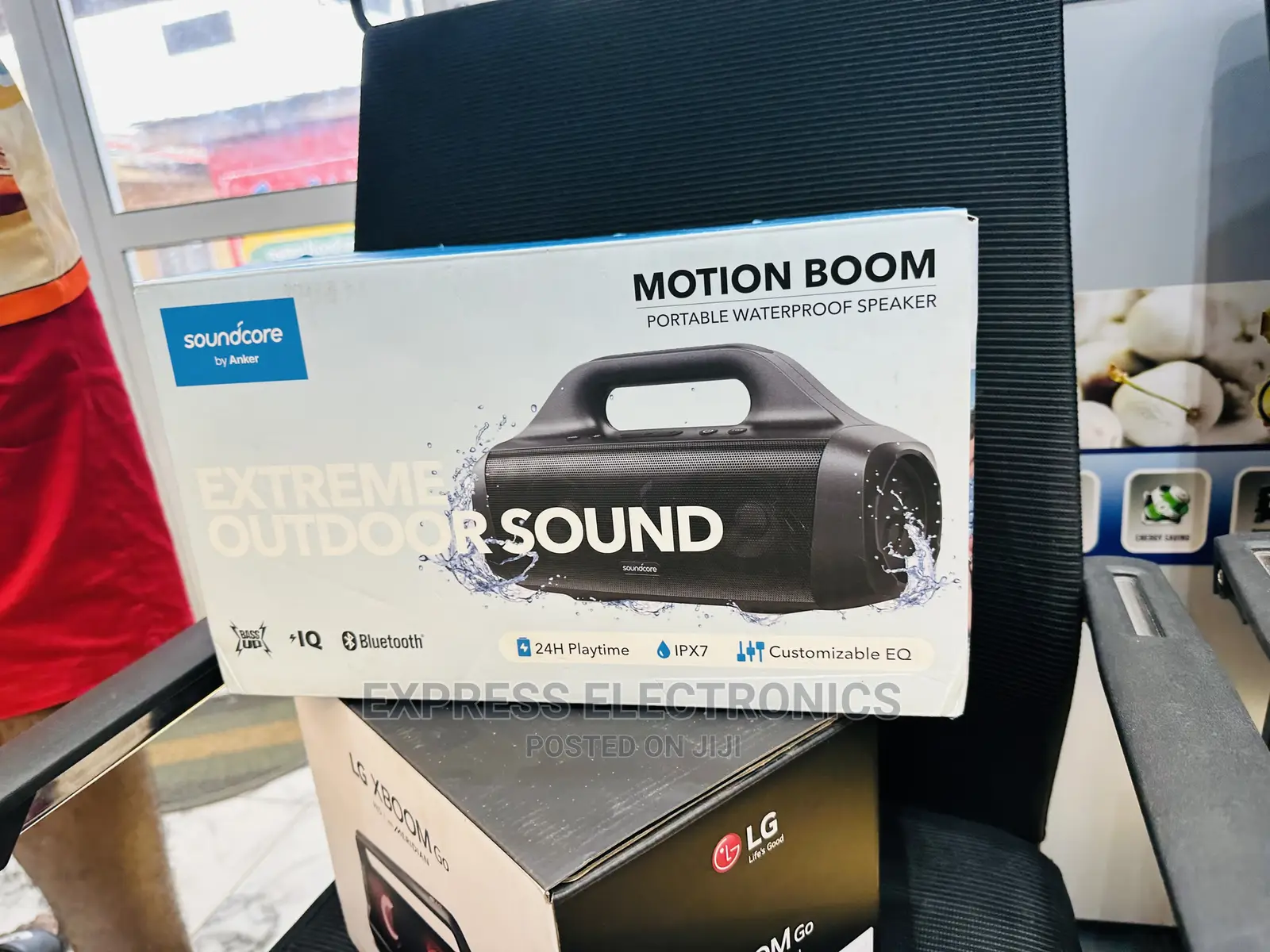 Light-Weight and Ultra Portable Motion Boom