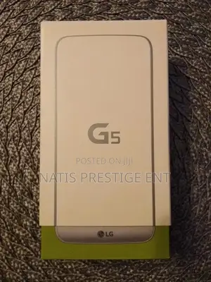 New LG G5 32 GB Black