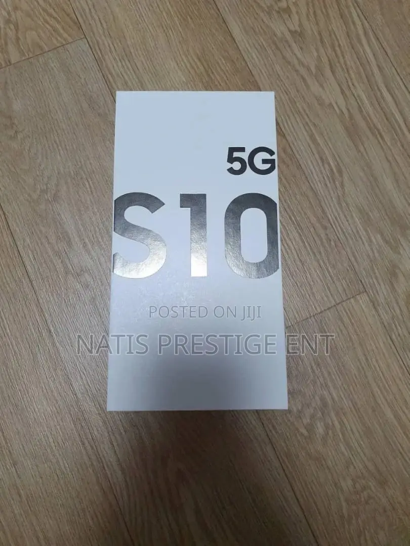 New Samsung Galaxy S10 5G 256 GB Black