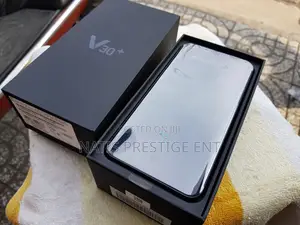 New LG V30 64 GB Black