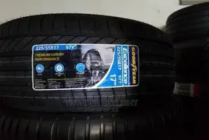 Goodyear 225/55r17 Run Flat All Season Tire