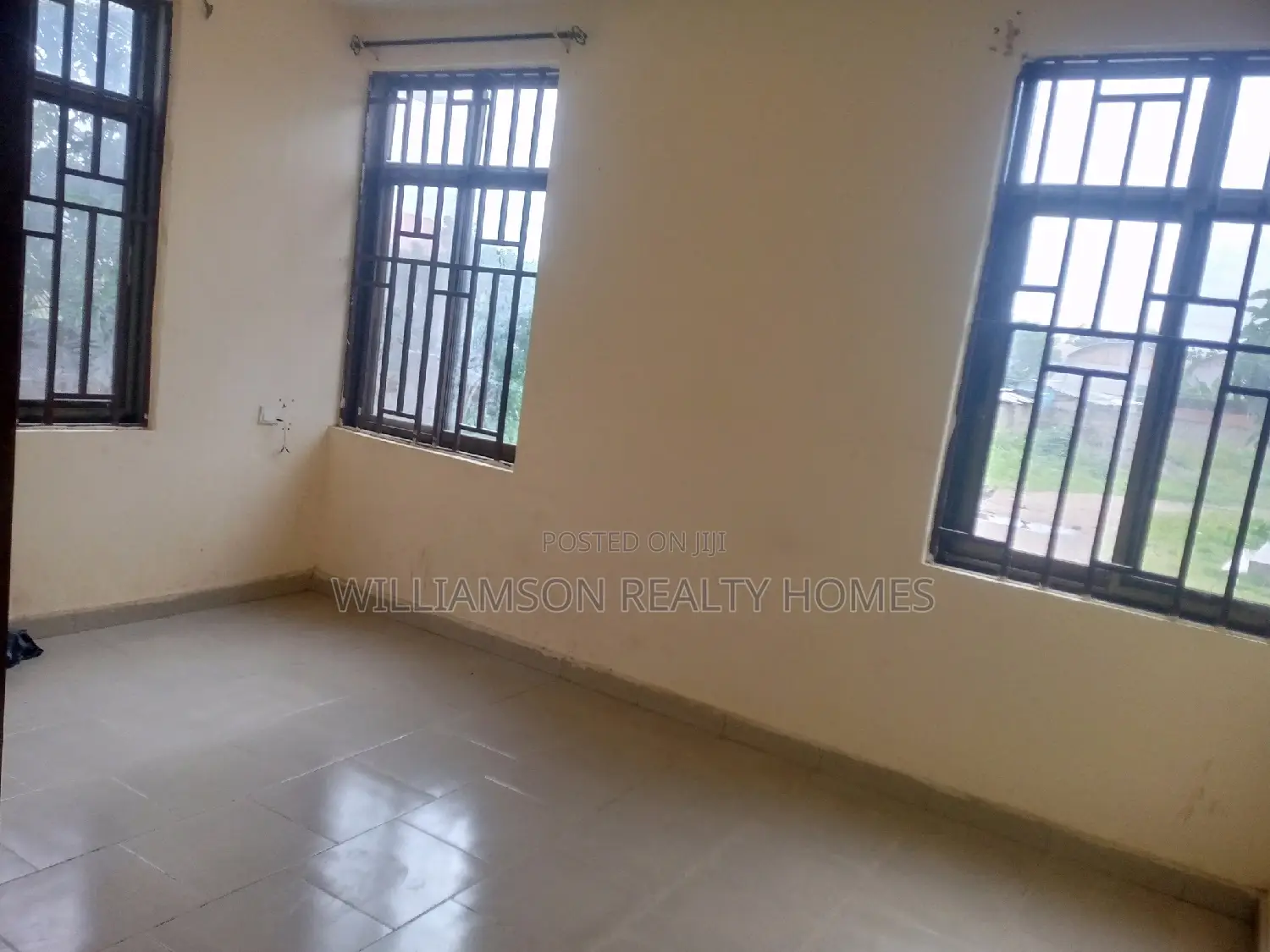 3bdrm Apartment in Hfc Estate, Spintex for rent