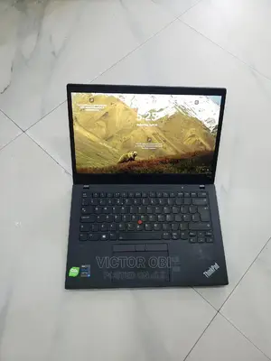 Laptop Lenovo Thinkpad T14s Gen 2 16GB Intel Core I5 SSD 256GB