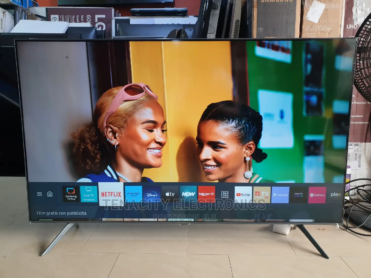 55"Crystal Uhd/HDR Samsung Smart Satellite Tv