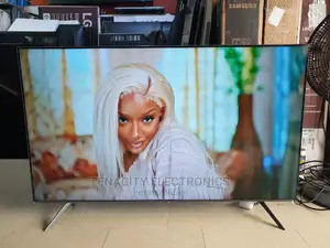 55"Crystal Uhd/HDR Samsung Smart Satellite Tv