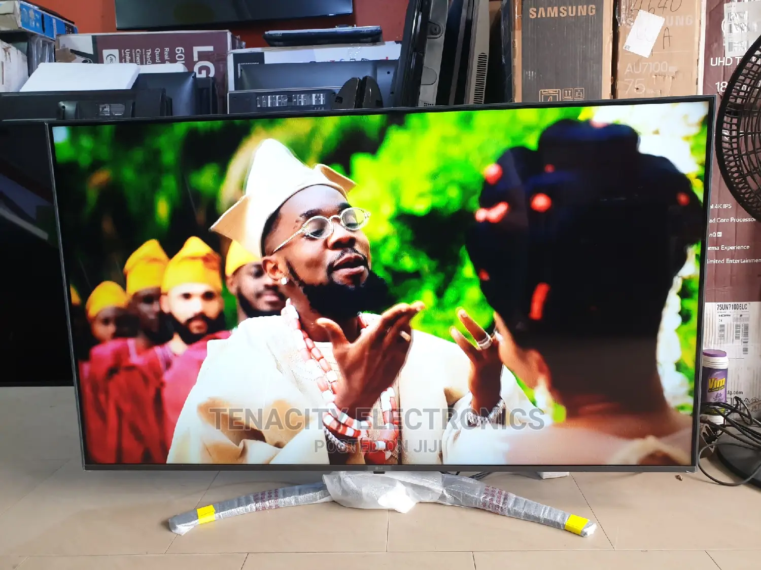 Lg Uhd HDR 55"Inches Edgeless Smart Satellite Tv