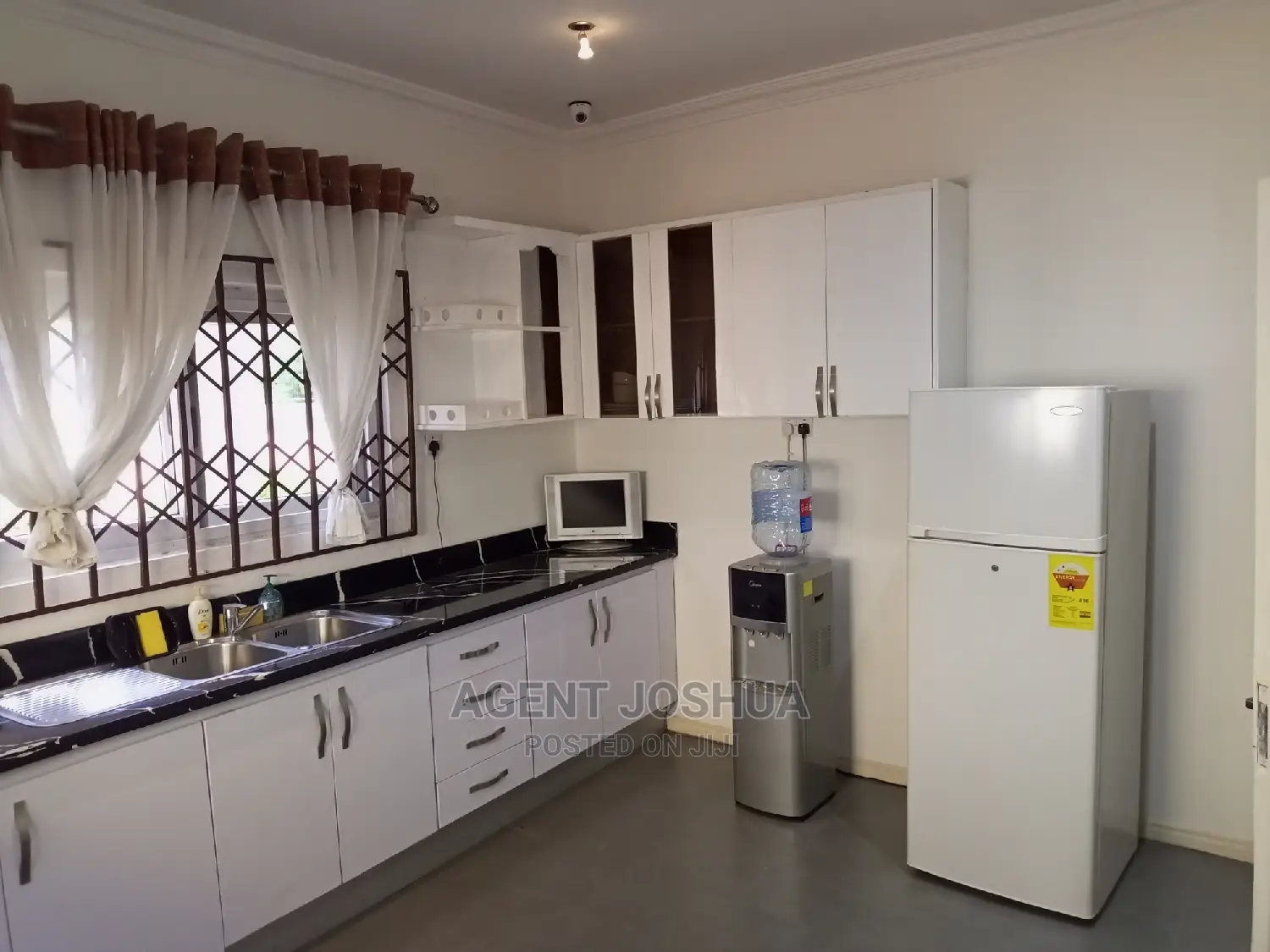 Furnished 3bdrm House in Manet Viile Estate, Spintex for rent
