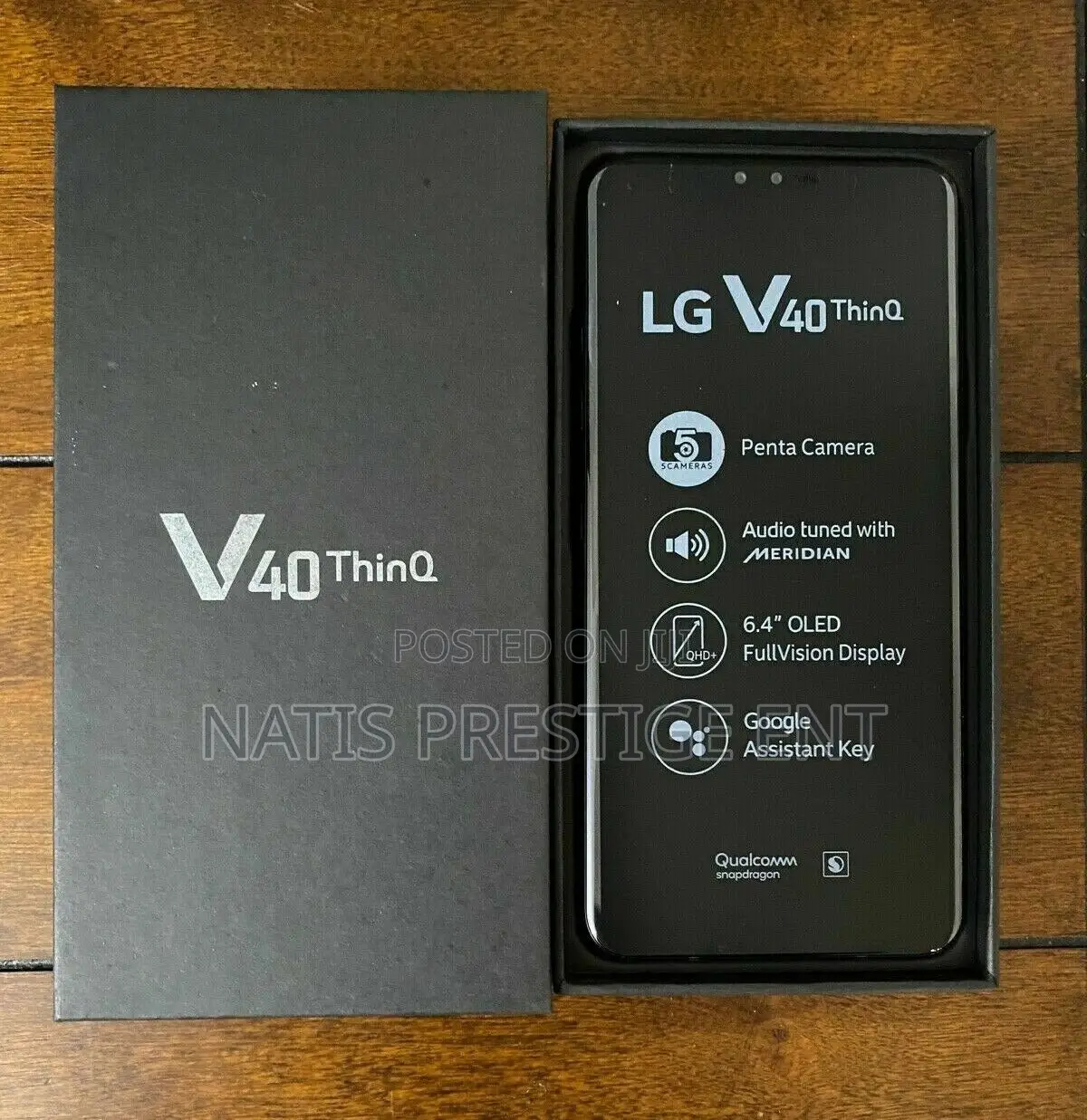 New LG V40 ThinQ 128 GB Black