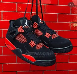 Air Jordan 4