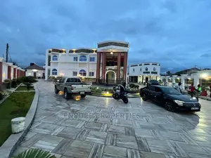 8bdrm Mansion in Tema for Sale