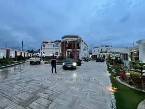 8bdrm Mansion in Tema for Sale