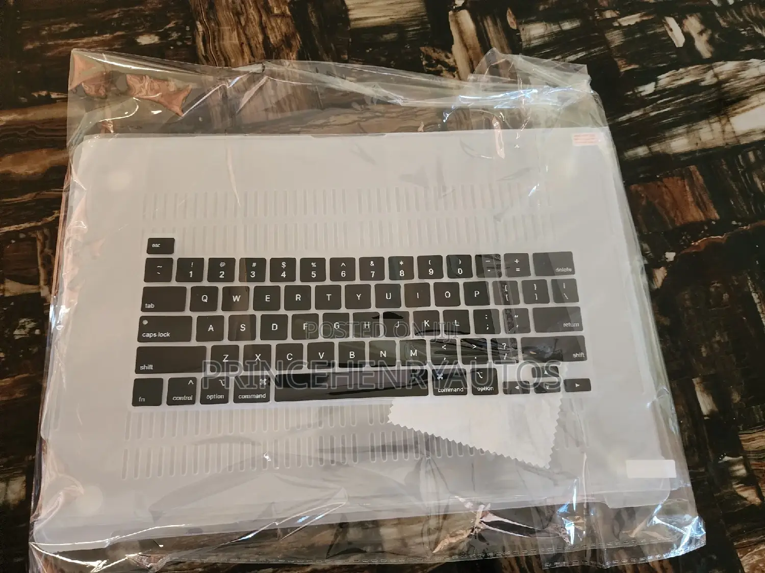 B Belk 3in1 Bundle Accessories for Macbook Pro 16" A2141