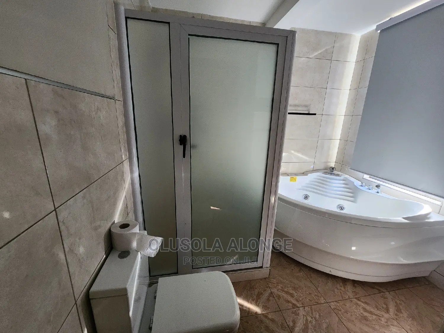 Furnished 2bdrm Townhouse / Terrace in Araba Court, East Legon for rent