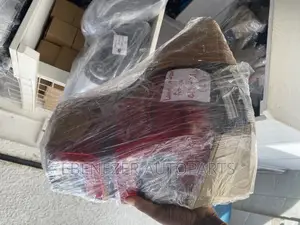 Land Cruiser Prado 2018 - 2021 Taillight