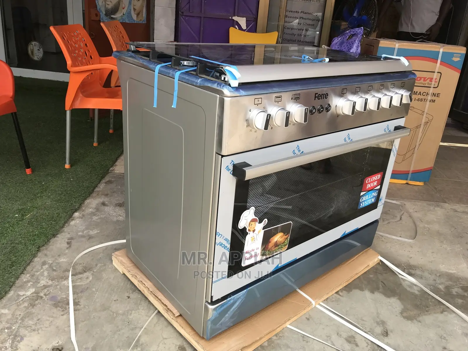 Quality Ferre Gas Cooker With Oven Available.