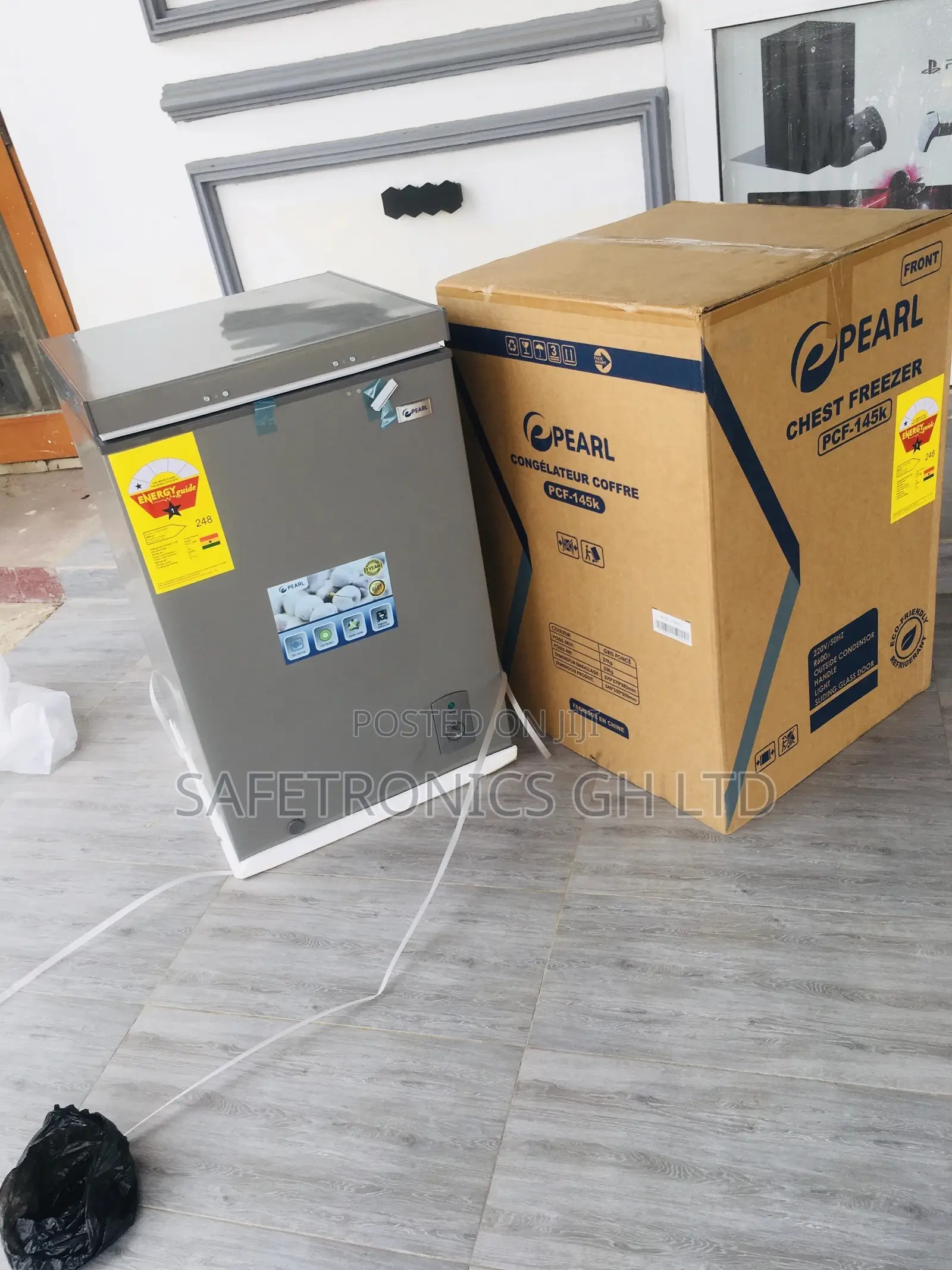 Pearl Chest Freezer 100 Litres – Silver PCF-