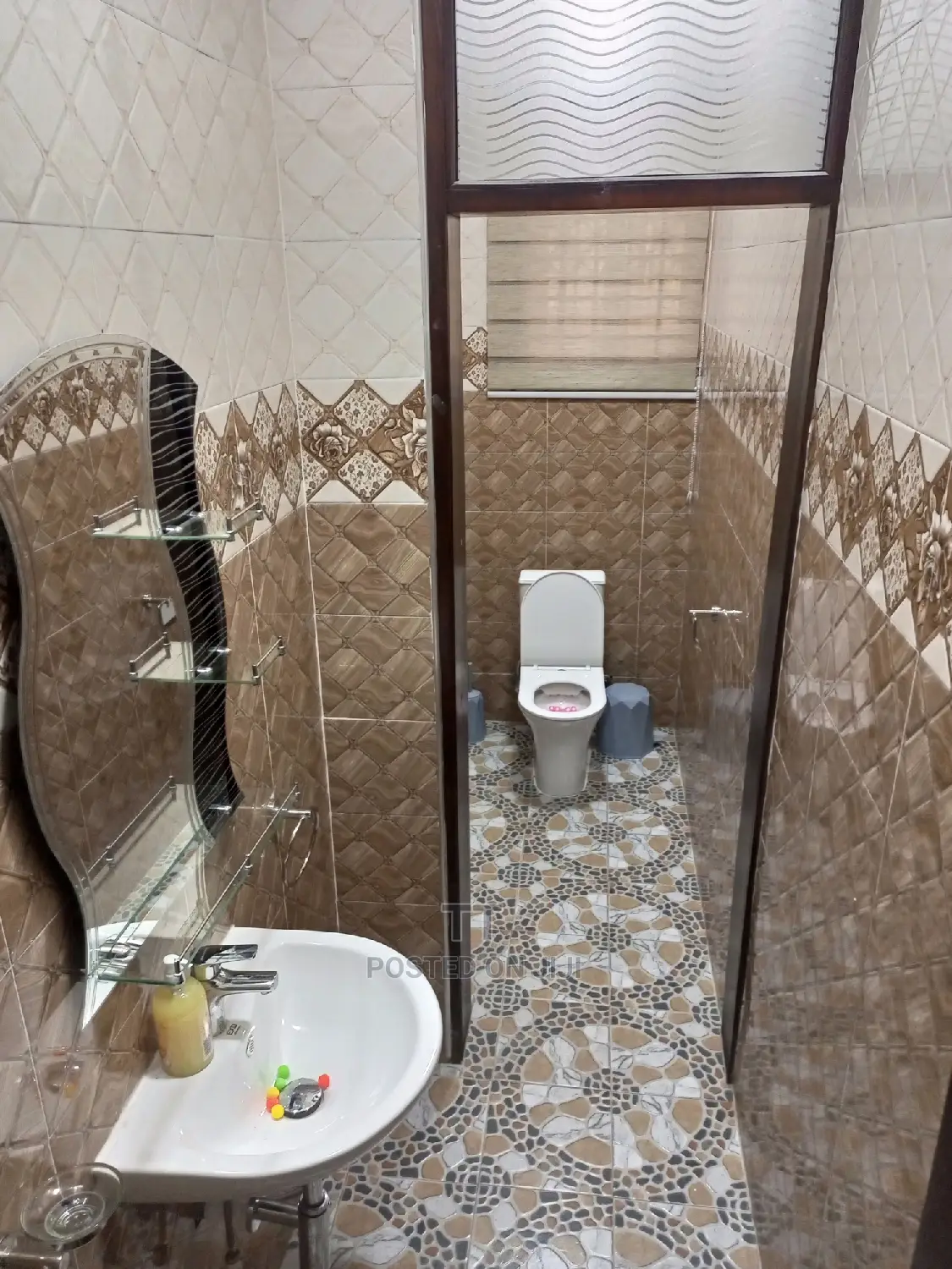 2bdrm Apartment in Teshie Greda for rent