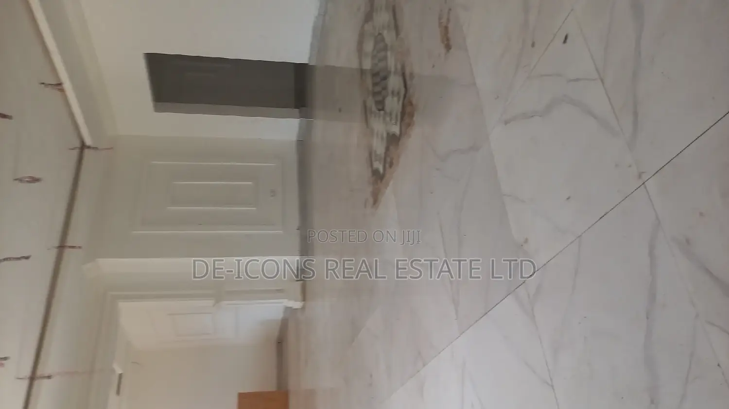 4bdrm Mansion in De-Icons Real Estate, Awutu Senya East Municipal