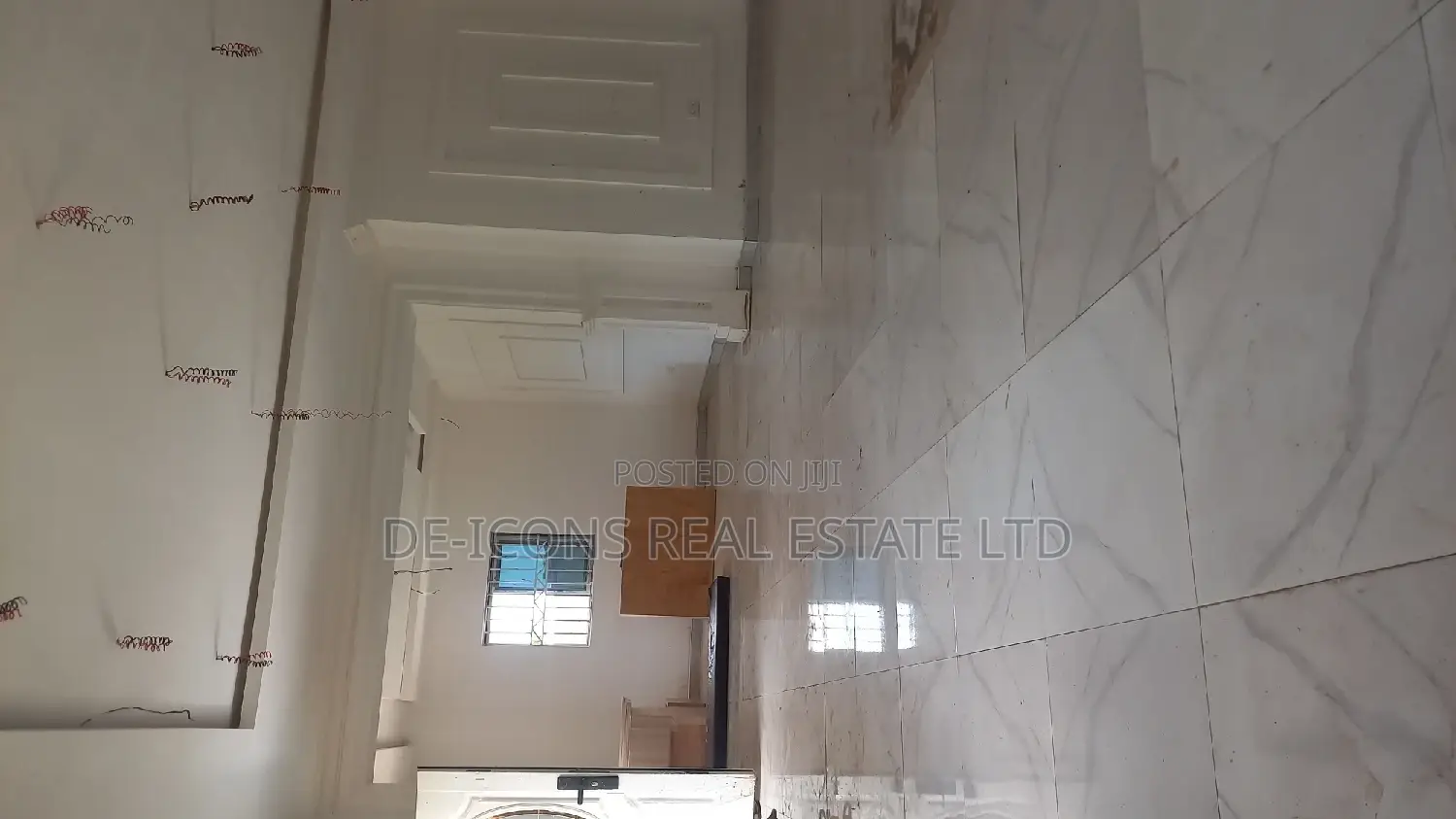 4bdrm Mansion in De-Icons Real Estate, Awutu Senya East Municipal